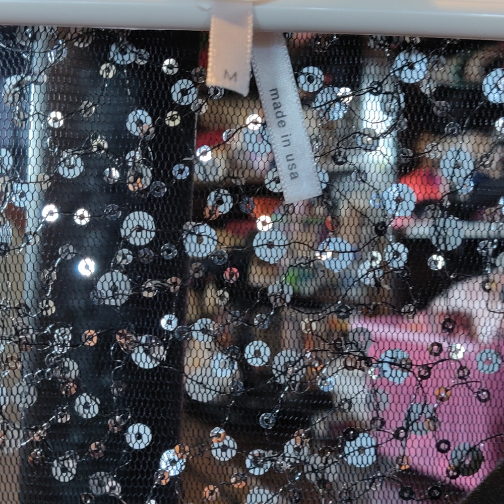 5/$13 Medium long sleeve bling top - Picture 2 of 3